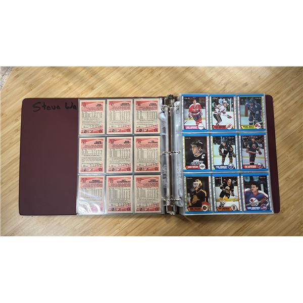 BINDER OF ASSORTED 1989 O-PEE-CHEE HOCKEY CARDS