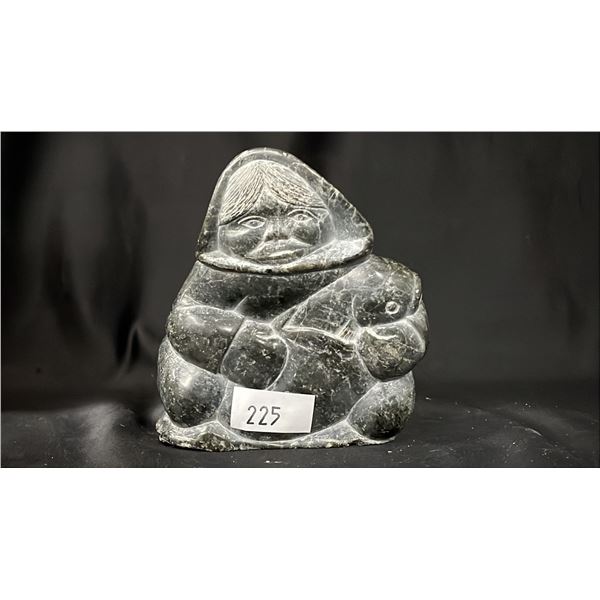 INUIT SOAPSTONE CARVING