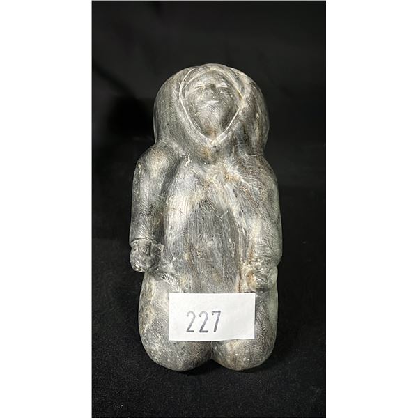 INUIT SOAPSTONE CARVING