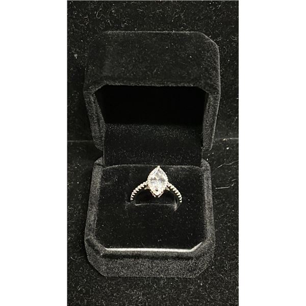 NEW 925 SILVER 2CT MARQUISE CUT SIMULATED DIAMOND (CZ0 HALO RING - SIZE 7
