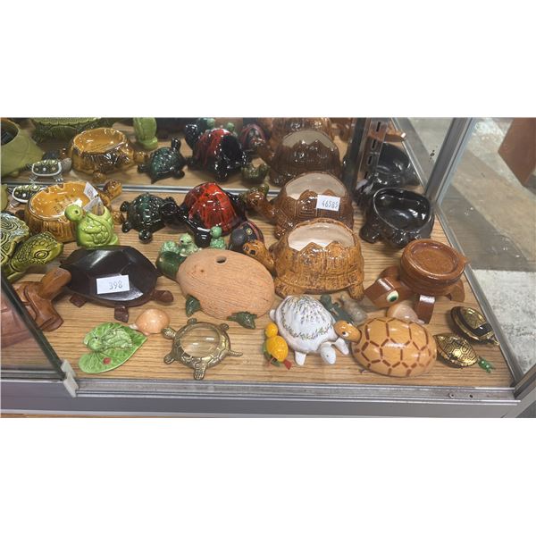 ASSORTED TURTLE FIGURINES