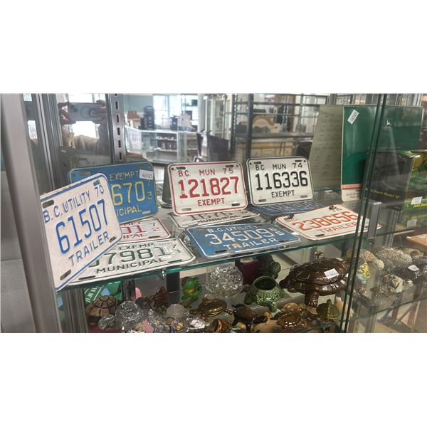 ASSORTED VINTAGE BRITISH COLUMBIA UTILITY TRAILER LICENSE PLATES