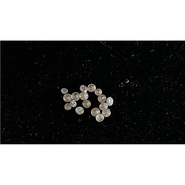LOOSE ROUND BRILLIANT DIAMONDS - APPROX. 0.65 CARATS