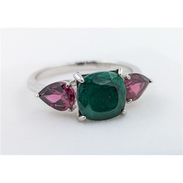 2.9 CT CERTIFIED SILVER EMERALD GEMSTONE RING ($4,314 APPRAISAL, APPRAISAL NOT GUARANTEED)