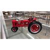 Image 3 : THE FARMALL MODEL H TRACTOR