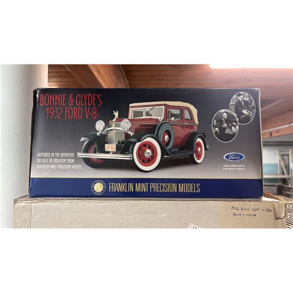FRANKLIN MINT PRECISION MODELS BONNIE & CLYDES 1932 FORD V-8 DIE CASR