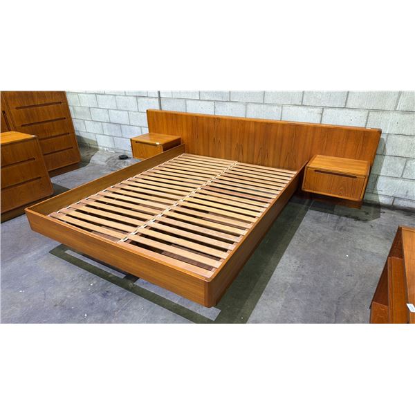 MID CENTURY MODERN TEAK QUEEN SIZE PLATFORM BED FRAME WITH FLOATING NIGHT STANDS & 2 PULL-OUT