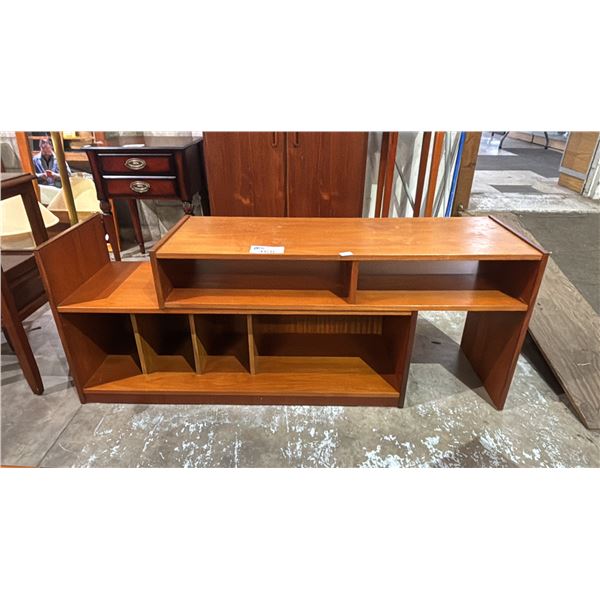 MID CENTURY DANISH MODERN ADJUSTABLE TEAK ENTERTAINMENT STAND 46" X 16" X 23"