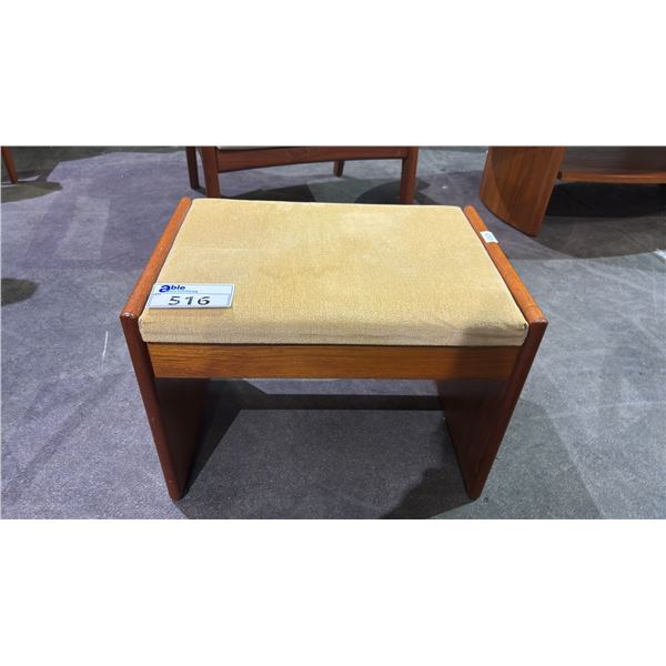 MID CENTURY DANISH MODERN VAMDRUP MADE IN DENMARK TEAK UPHOLSTERED FOOT STOOL