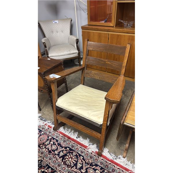ANTIQUE MISSION OAK ROCKING CHAIR