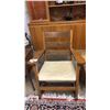 Image 2 : ANTIQUE MISSION OAK ROCKING CHAIR