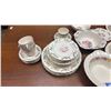Image 2 : APPROX 42-PC ALFRED MEAKIN DINNERWARE SET