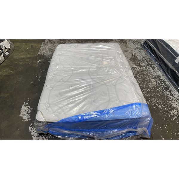 KINGSDOWN DOUBLE/FULL SIZE MATTRESS - WRAPPED