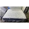 Image 2 : STEARNS & FOSTER FOUNDER'S COLLECTION KING SIZE DEEP POCKET MATTRESS - WRAPPED