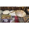 Image 2 : HANUKKAH MENORAHS, DECORATIVE PLATES & MORE