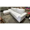 Image 2 : WHITE LEATHER-LIKE SECTIONAL SOFA WITH CHAISE