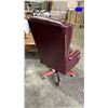Image 3 : LEATHER-LIKE HIGH BACK ROLLING SWIVEL CHAIR WITH NAIL HEAD DETAIL
