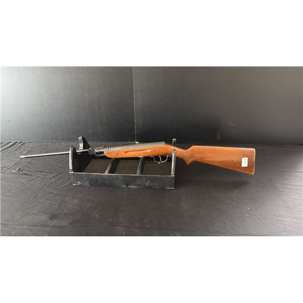 SLAVIA 618 .177 CAL AIR RIFLE (MFG. CZECHOSLOVAKIA)