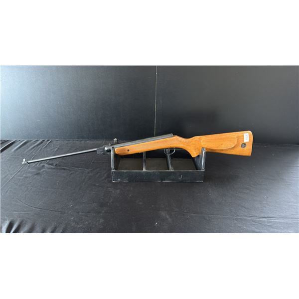 JELLY .177 CAL AIR RIFLE