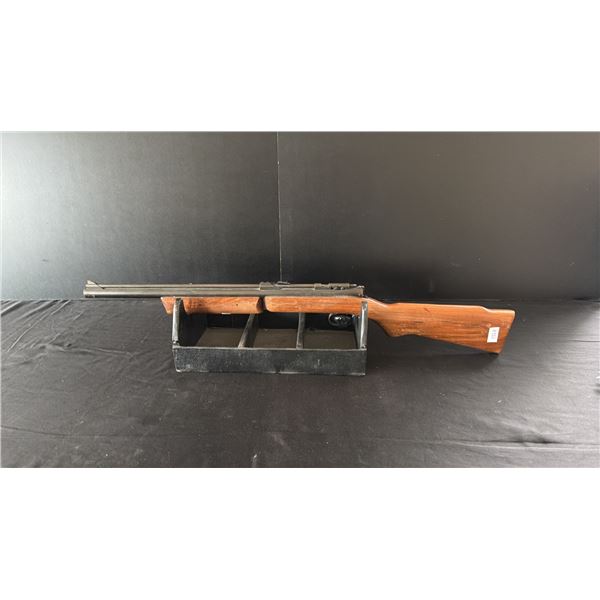 BENJAMIN FRANKLIN 342 .22 CAL AIR RIFLE - S/N: T143228 (PUMP LEVER IS LOOSE, NON RESTRICTED)