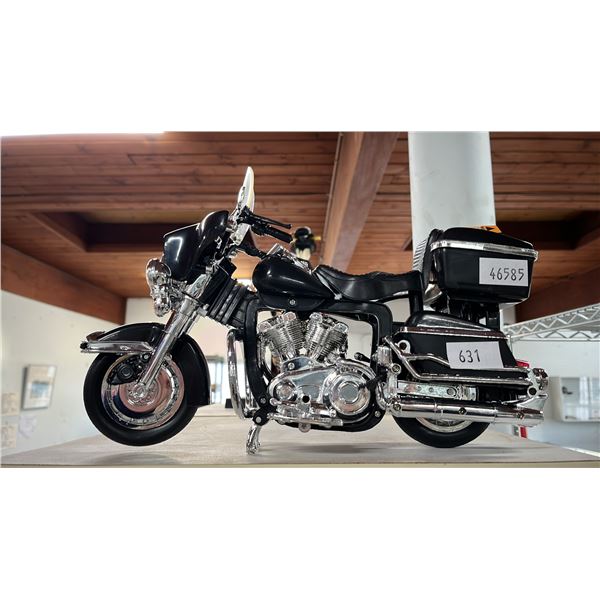 BATTERY OPERATED "BARBIE LEADER OF THE PACK" MOTORCYCLE MODEL