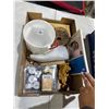 Image 1 : Miscellaneous lot, shoe forms, etc.