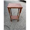 Image 1 : Wood stand