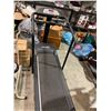 Image 1 : Treadmill