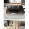 Image 1 : Innovative technology record player