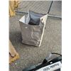 Image 1 : AGGO laundry basket