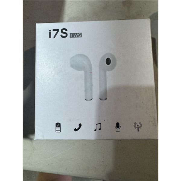 Earbuds compatible with iOS and android devices
