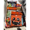 Image 1 : Halloween decor