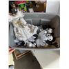 Image 1 : Christmas decorations