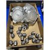 Image 1 : 2025 Ford Maverick Lug Nuts and Center Caps
