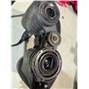 Image 2 : Shanel binoculars