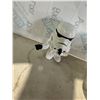Image 2 : Star Wars storm trooper