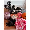 Image 3 : Halloween decor