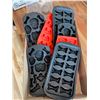 Image 1 : Moulds