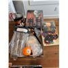 Image 1 : Pumpkin carving kit, napkins, drink skirts, etc.
