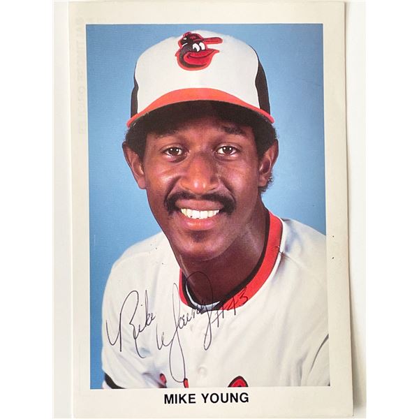 Baltimore Orioles Mike Young signed photo