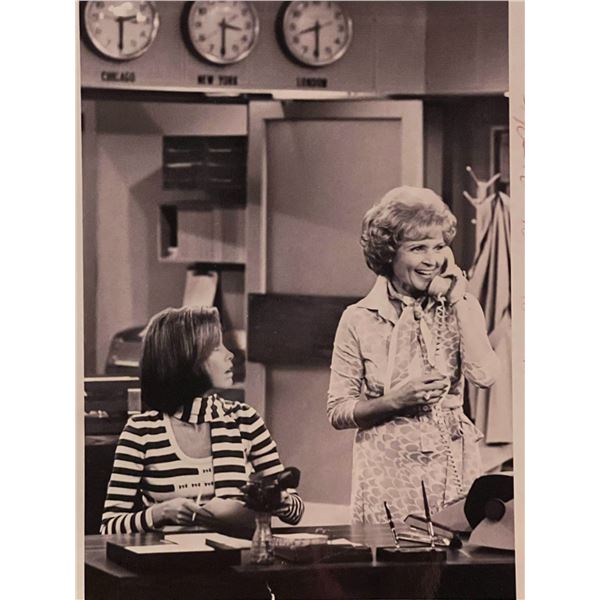 Mary Tyler Moore Show with Betty White Unsigned Photo