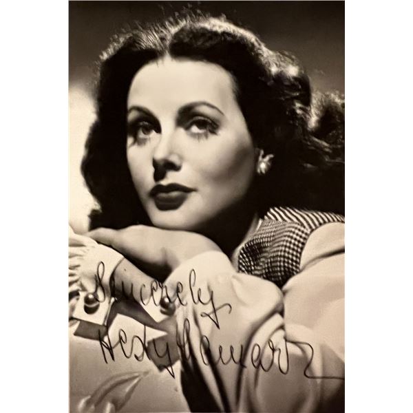 Hedy Lamarr facsimile signed photo. 3x5 inches