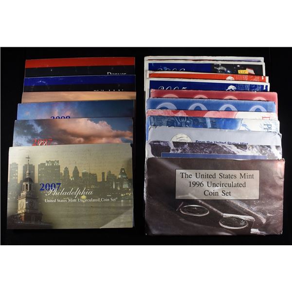 (10) US MINT SETS
