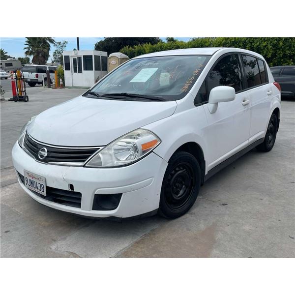 NISS VERSA 2012 T-DON - SMOG