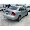 Image 3 : FORD FOCUS 2004 SALV T/DONATION