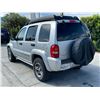 Image 4 : JEEP LIBERTY 2004 T-DONATION