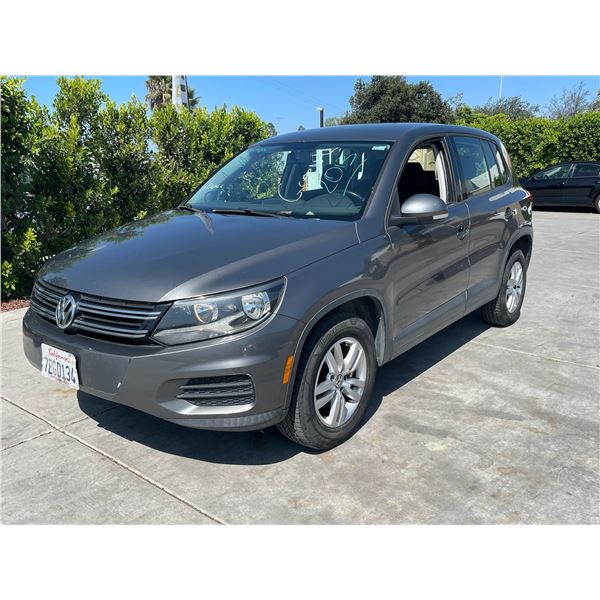 VOLK TIGUAN 2013 T-2 DAYS