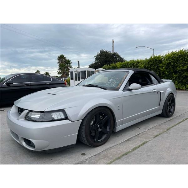 FORD  MUSTANG SVT COBRA  2003 WAIT/TITLE