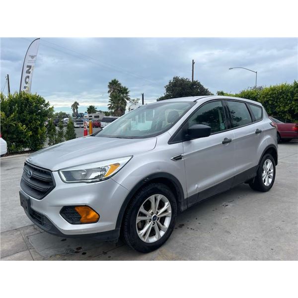 FORD  ESCAPE 2017 T-2 DAYS
