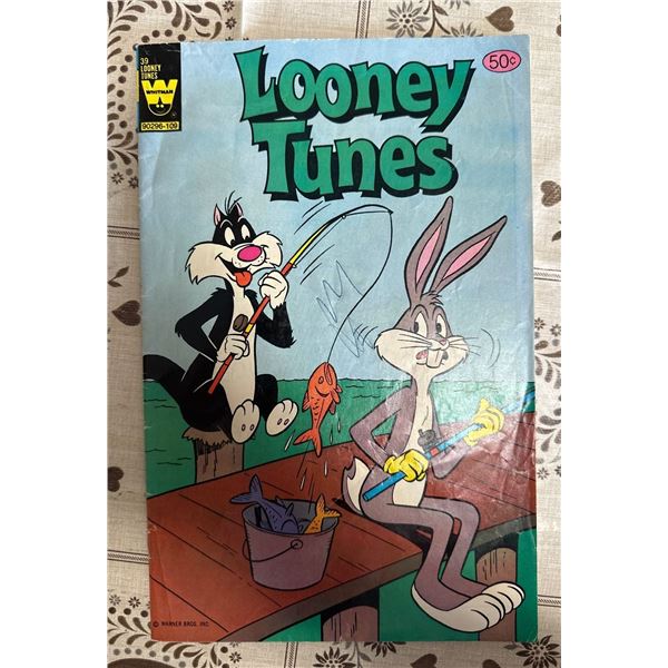 Looney Tunes #39 Comic Book (Whitman, 1981) Bugs Bunny & Sylvester